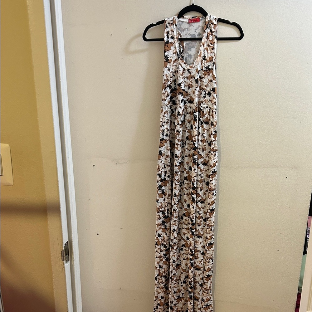 Hourglass Lilly Abstract Patterned Dress*